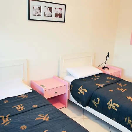 メアリー ゲストハウス *