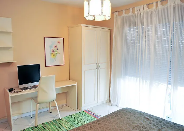 בית הארחה Mary טיראנה